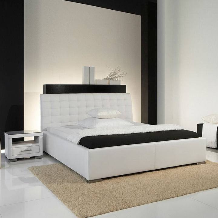 Paxton Bed with Hydraulic Storage | King | White Leatherette