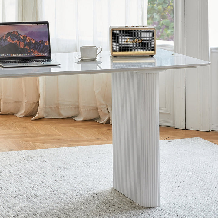 Hae Boss Table | White