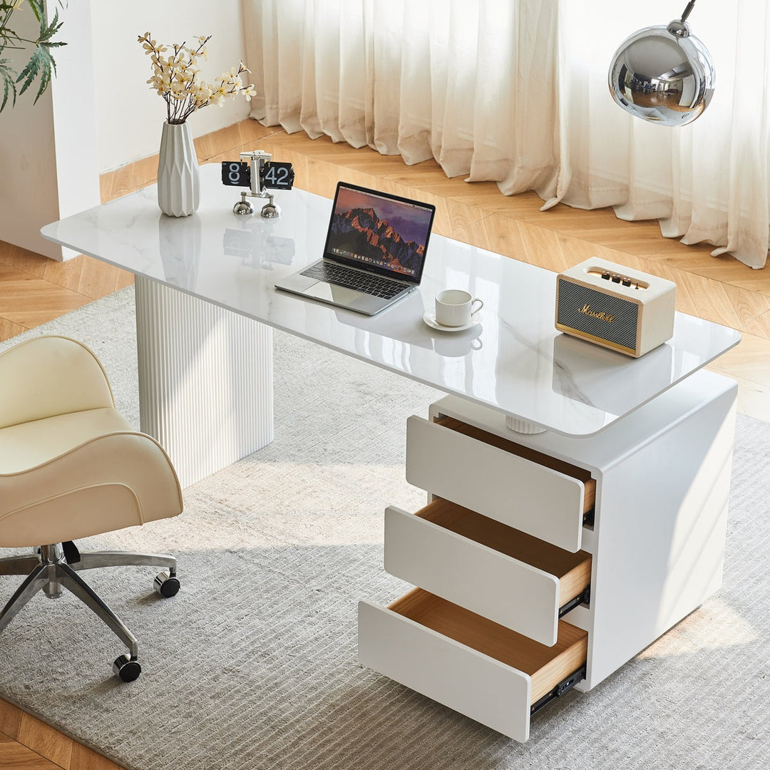 Hae Boss Table | White