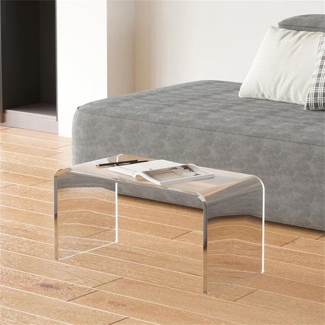 Urban Acrylic End Table | Clear