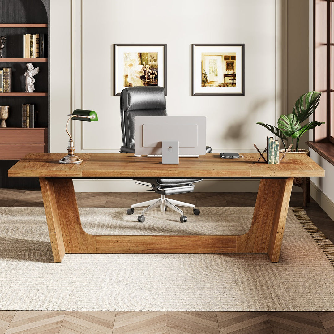 Aki Boss table | Brown