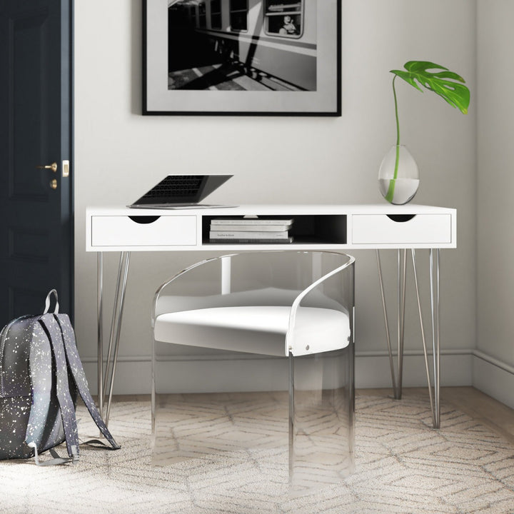 Elvira Arm Acrylic  Chair | Clear