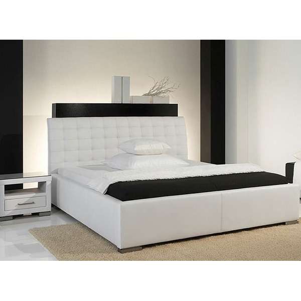 Paxton Bed with Hydraulic Storage | King | White Leatherette