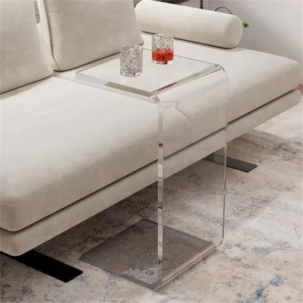 Urban Acrylic End Table | Clear