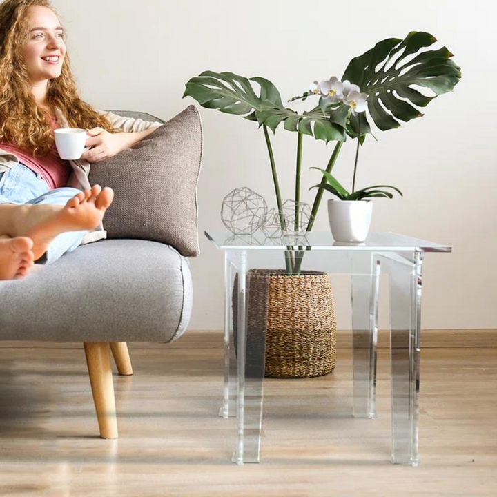 Nova  Acrylic End Table | Clear