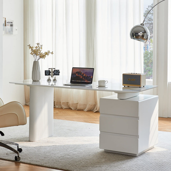 Hae Boss Table | White