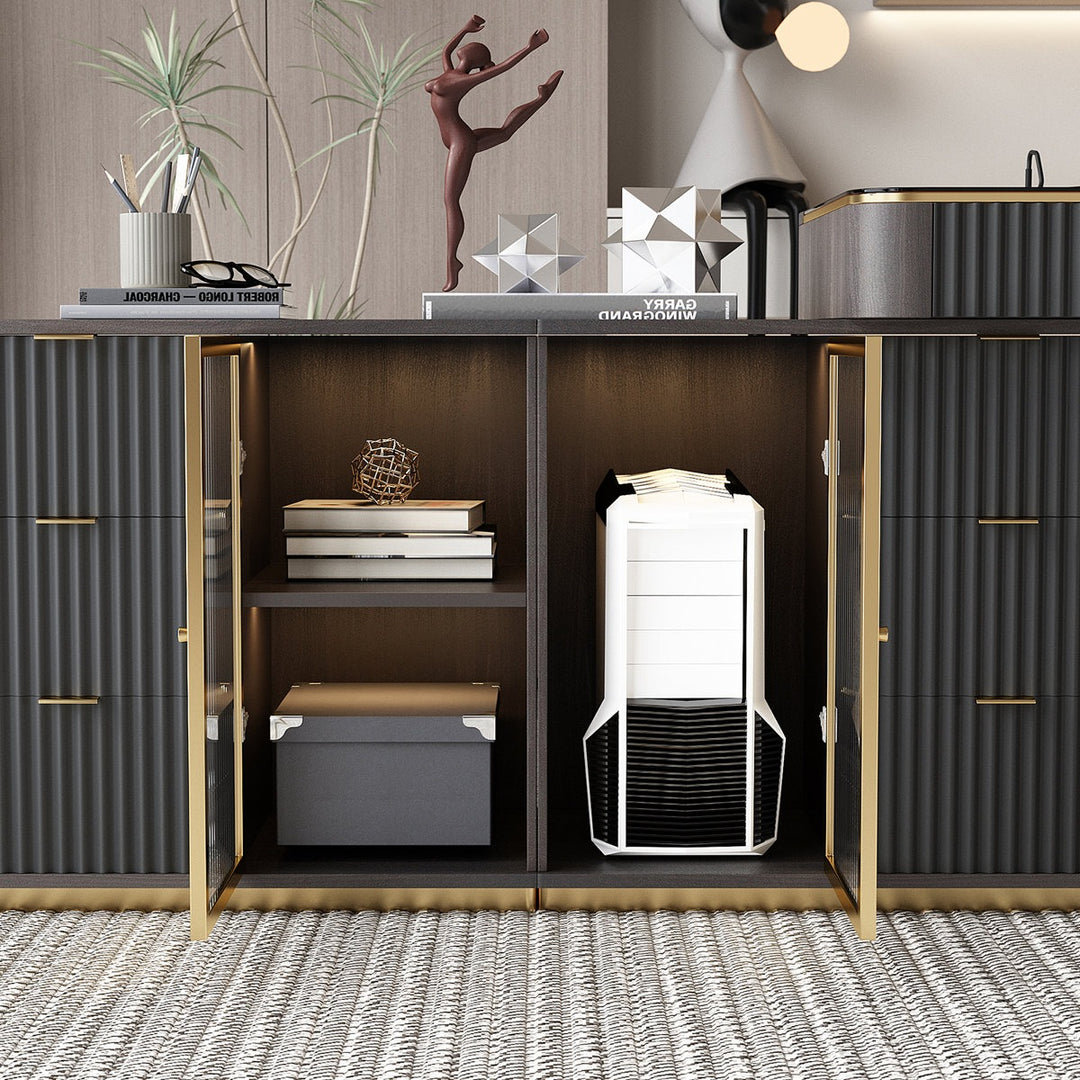 Temi Boss Table | Black with Gold accents