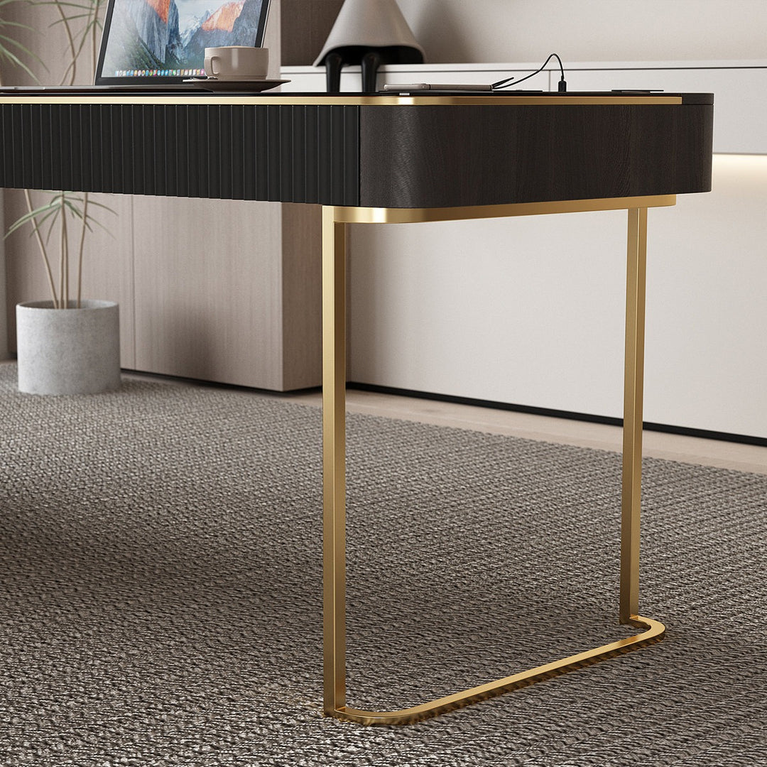 Temi Boss Table | Black with Gold accents
