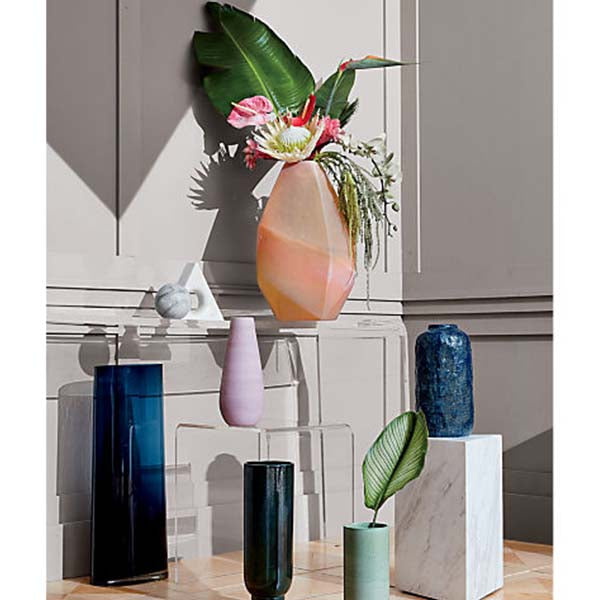 Clear Bilty End Table with decorative vase