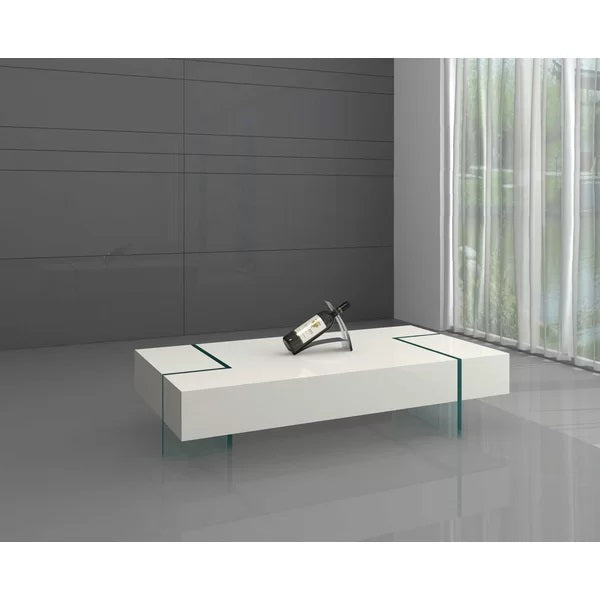 Cass Coffee table | White