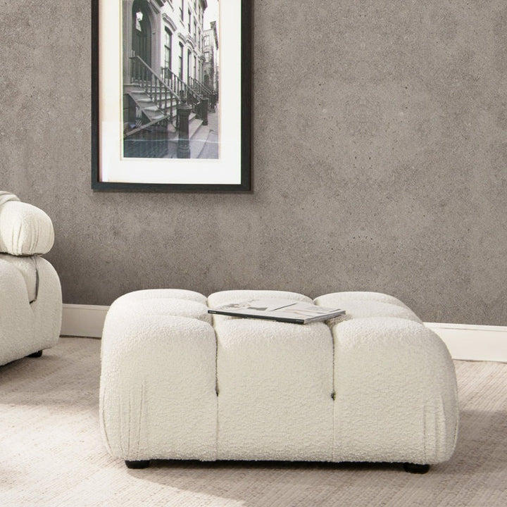 Regalia | Lounge Chair | Beige