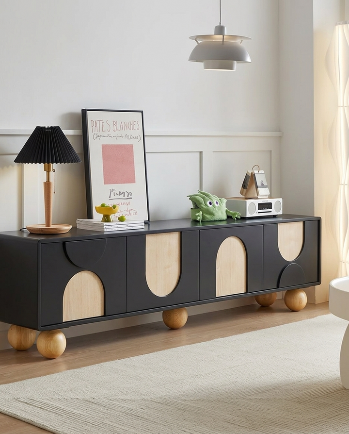 Brunzy TV Stand | Black | Medium