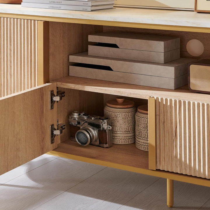 smooth hinge of rubberwood tv unit